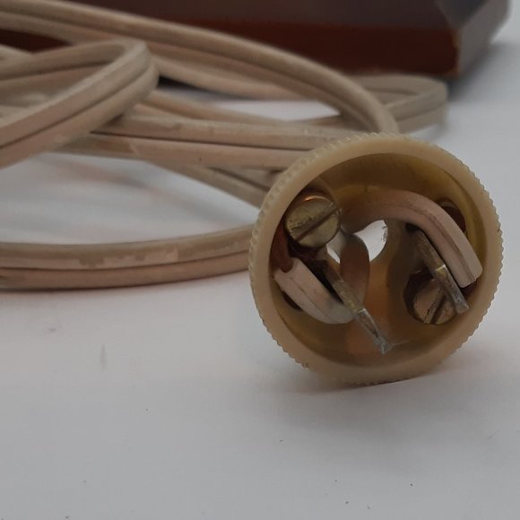 Vintage Windsor Wood Mantle Clock by Smiths of England - Picture 10 of 10